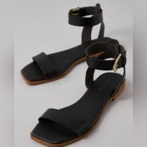 Nwob . American eagle sandals